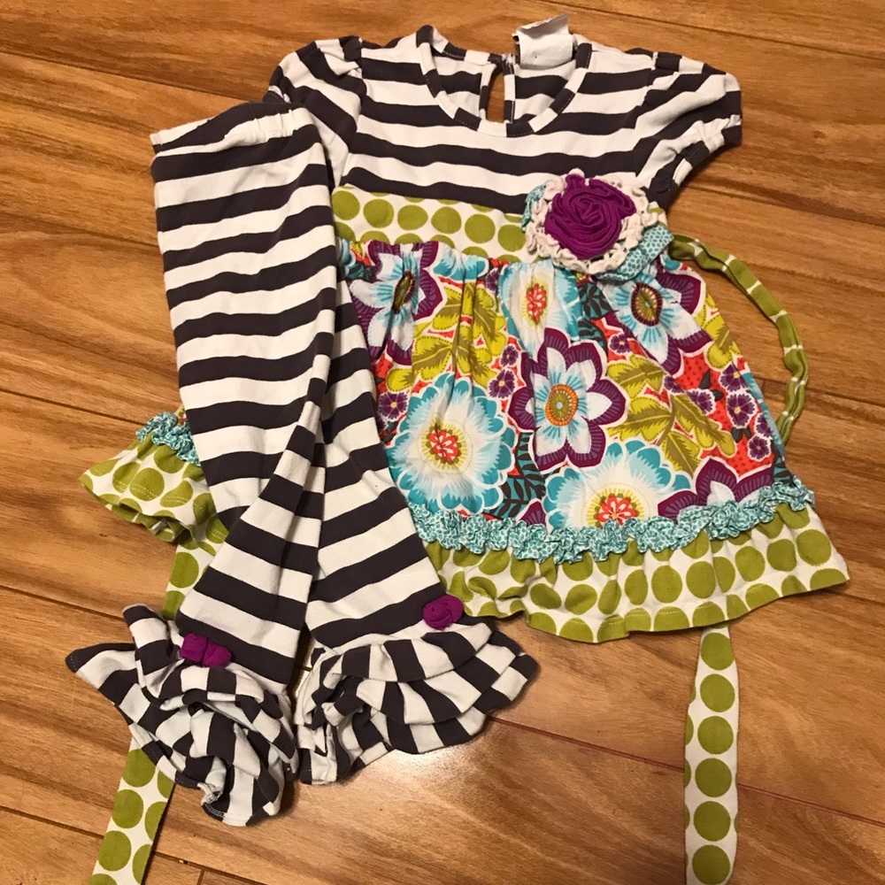 Counting Daisies Floral Outfit